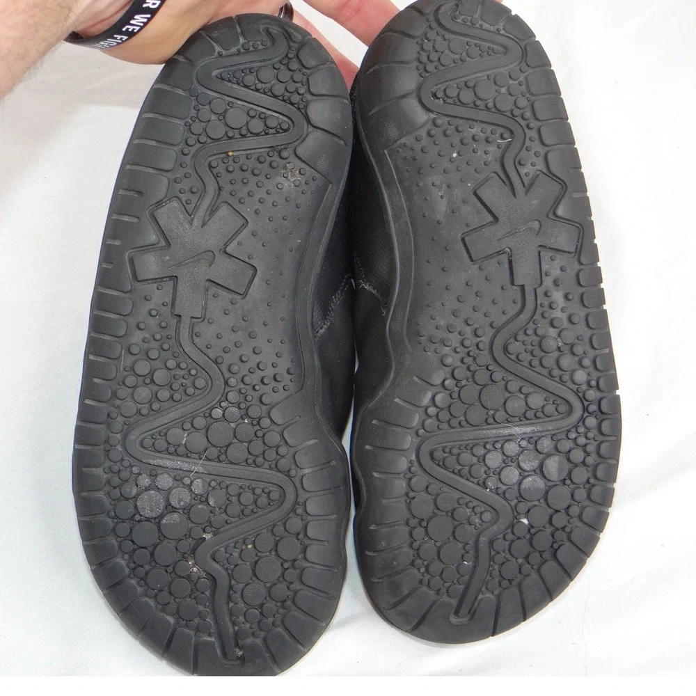 Nike Zoom‎ Pulse Triple Black Nursing Shoes CT1629-003 Sz 5